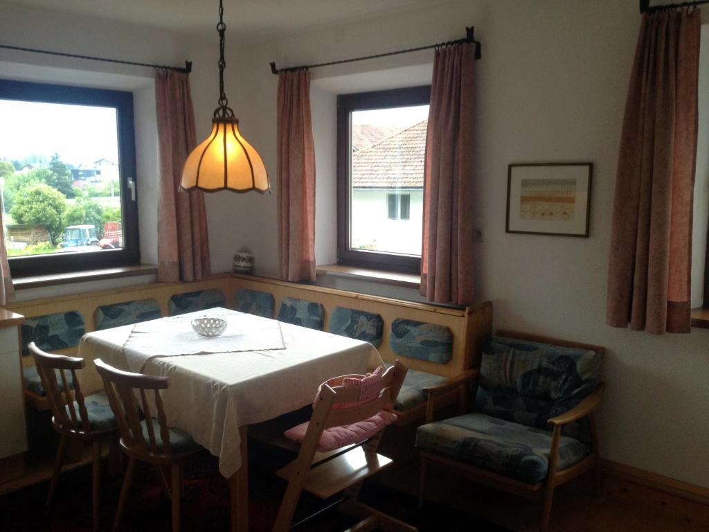 Pension Wallnoefer ミエミング 部屋 写真